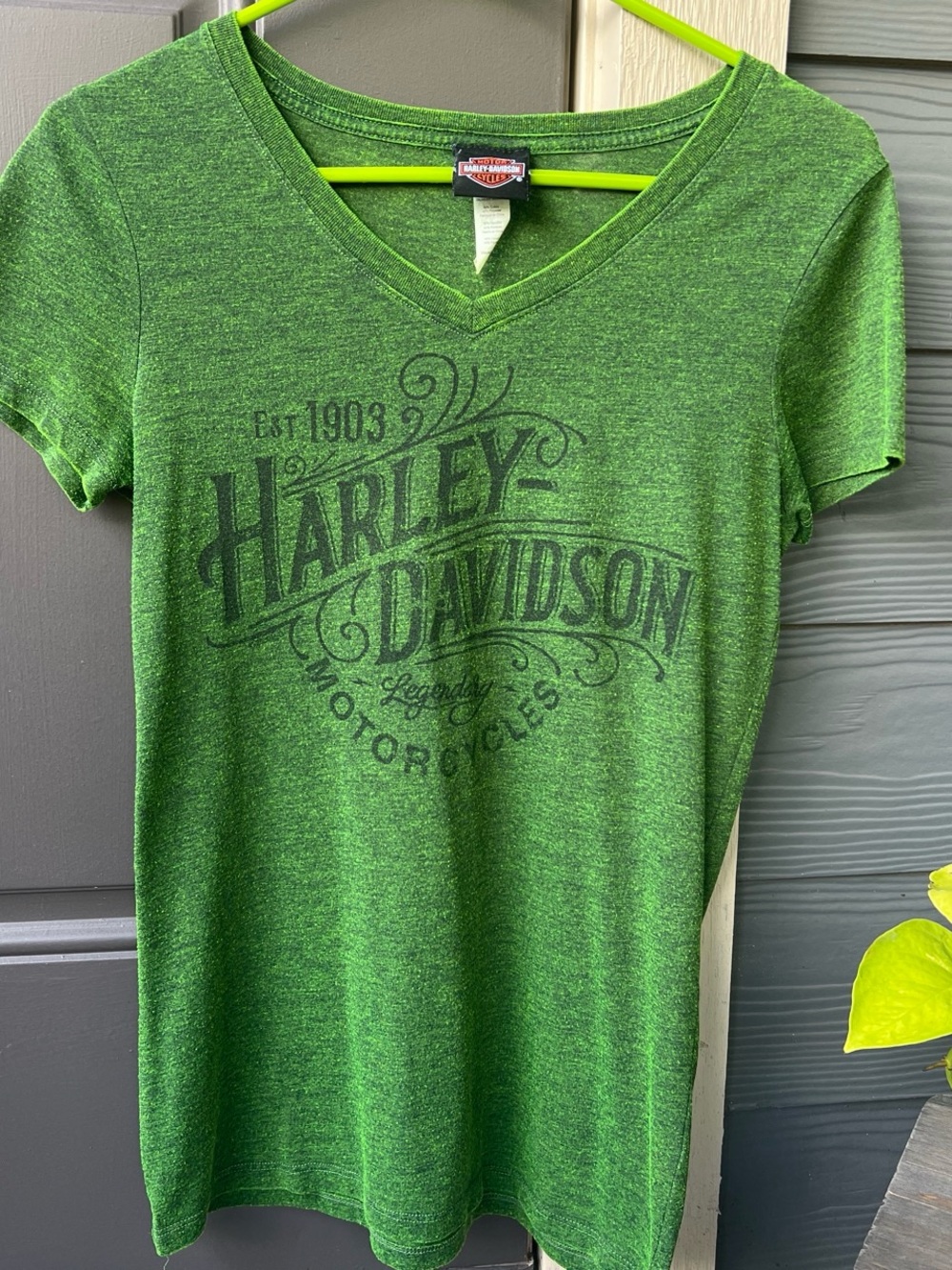Harley Davidson women’s v-neck tee